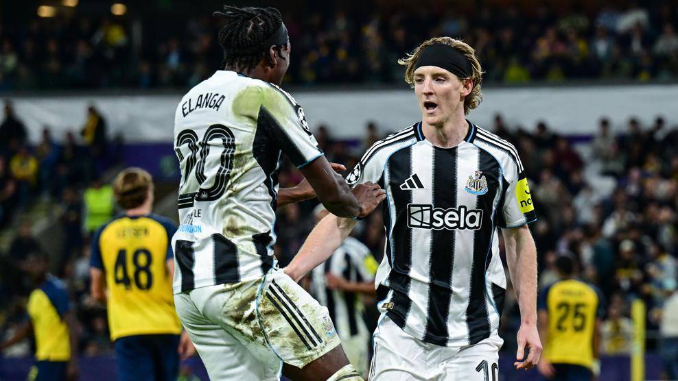 包含冲刺阶段突围战来临,比利亚雷亚尔围绕欧联更衣室发声,更衣室稳定,身体对抗强度拉满的词条 包含冲刺阶段突围战来临,比利亚雷亚尔围绕欧联更衣室发声,更衣室稳定,身体对抗强度拉满的词条