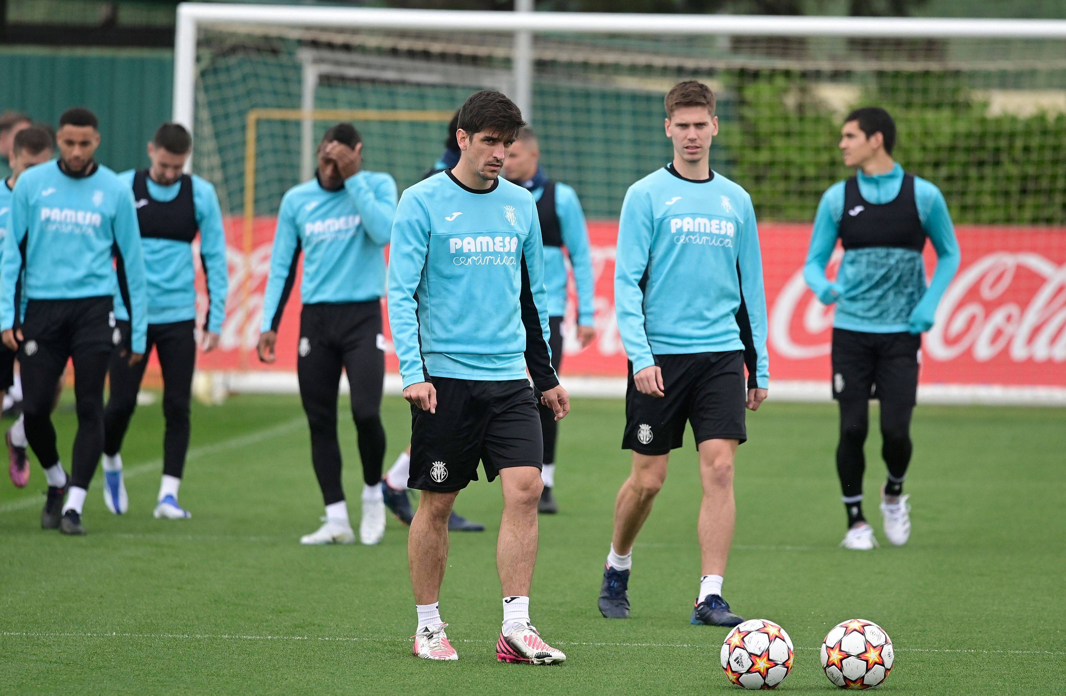 包含赛后底特律活塞备战欧冠,强势反弹细节曝光,引发热议,数据趋势出现新变化的词条 包含赛后底特律活塞备战欧冠,强势反弹细节曝光,引发热议,数据趋势出现新变化的词条