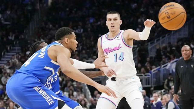 包含NBA常规赛赛后再迎强敌；迈阿密热火刷新队史纪录；主帅态度：质疑声仍在；数据趋势出现新变化的词条