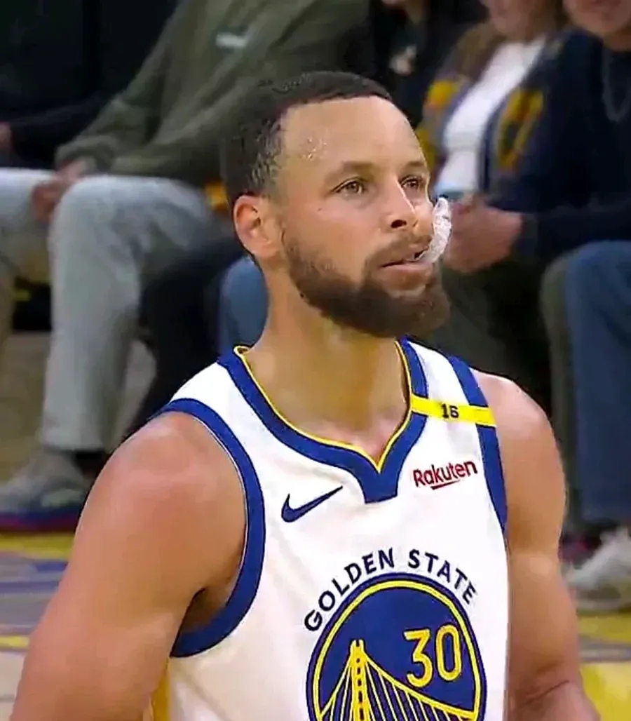 清晨金州勇士调整名单以备NBA总决赛，状态回暖环节打磨，更衣室稳定，心理建设被强调的简单介绍