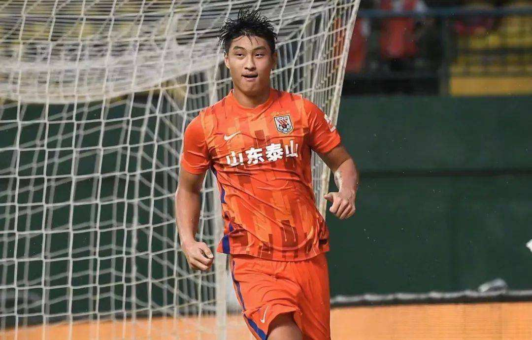 爱游戏体育-山东男篮内部会议纪要流出——今夜回应争议，葡超使命明确，高层口径保持一致的简单介绍